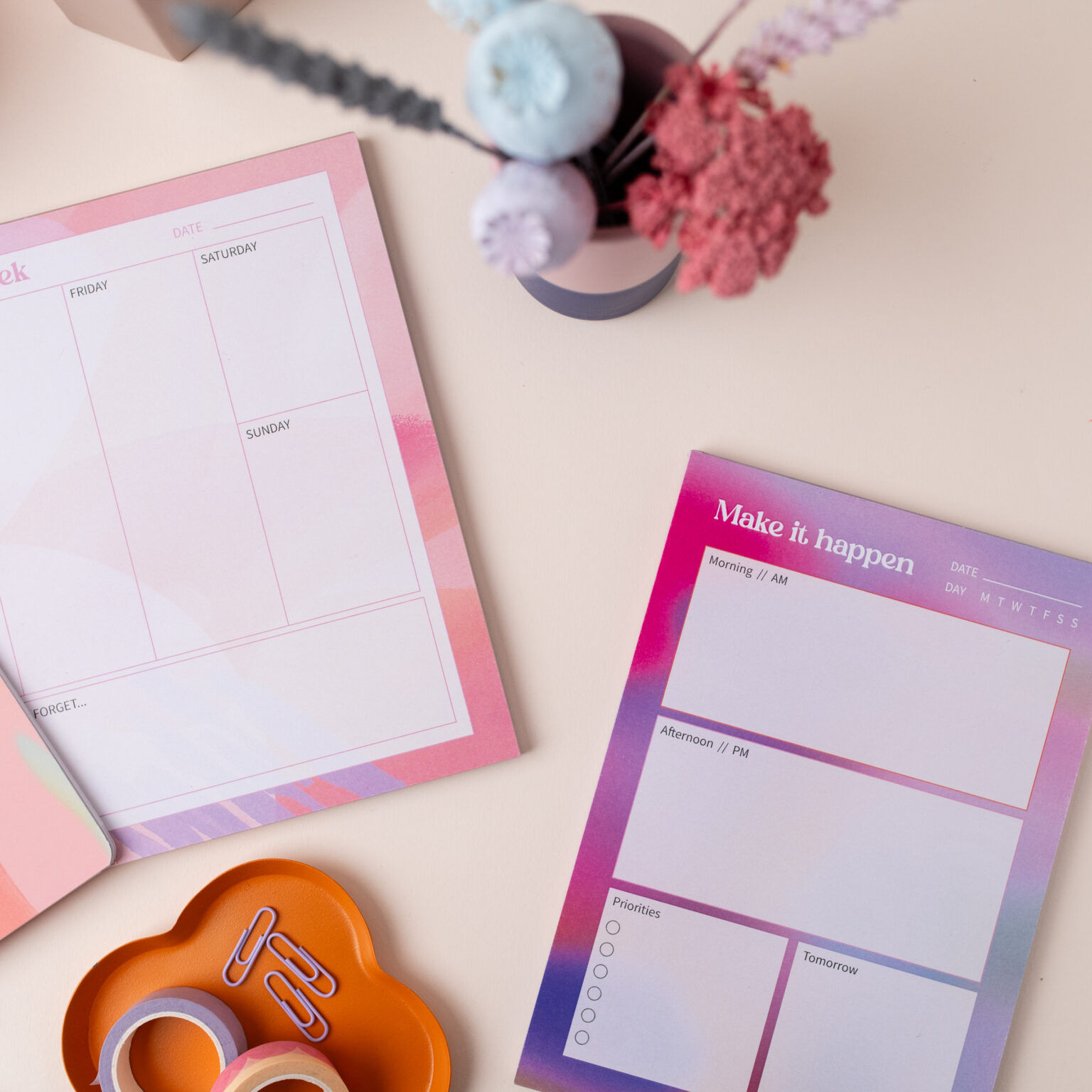 Daily planner pad pink